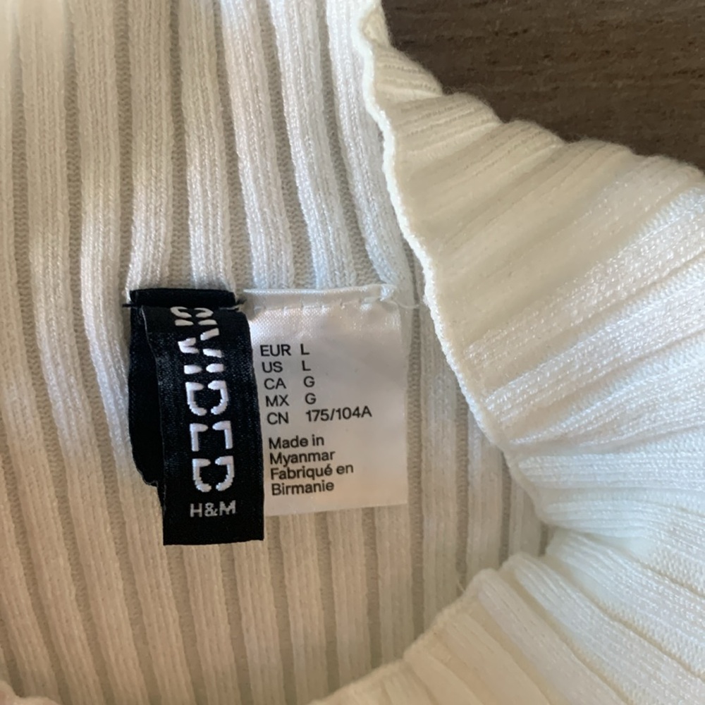 H&M Ribbed Tank Top - Picture 2 of 3